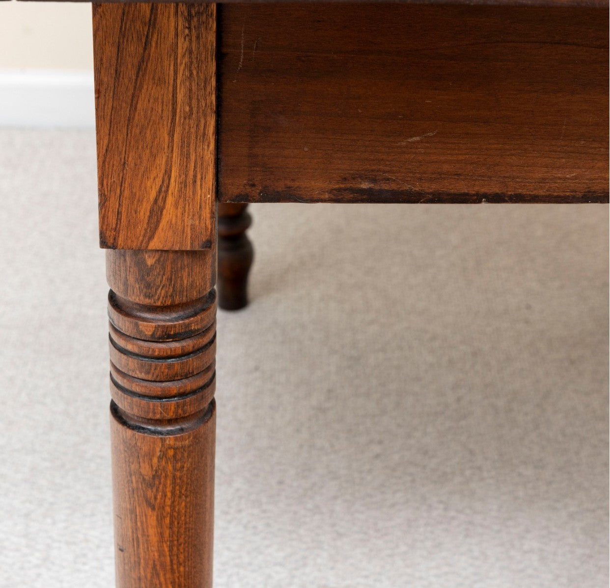 19th Century American Farmhouse Cherry Drop-Leaf Table with Turned Legs