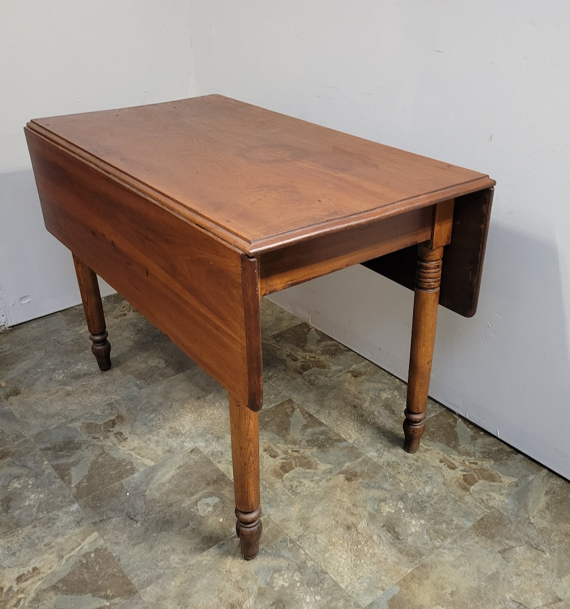 19th Century American Farmhouse Cherry Drop-Leaf Table with Turned Legs