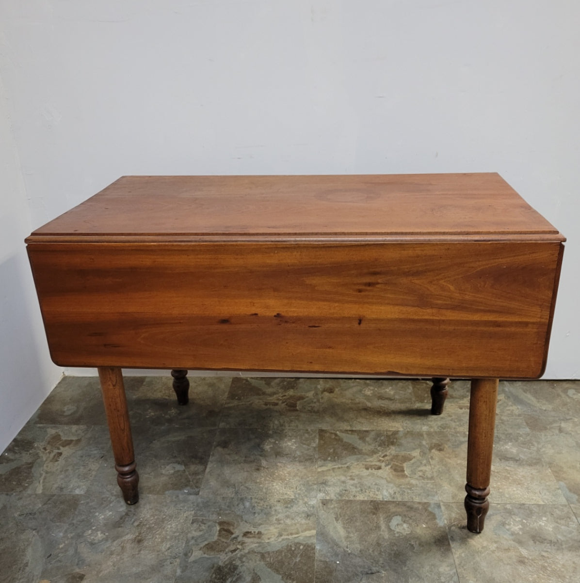 19th Century American Farmhouse Cherry Drop-Leaf Table with Turned Legs