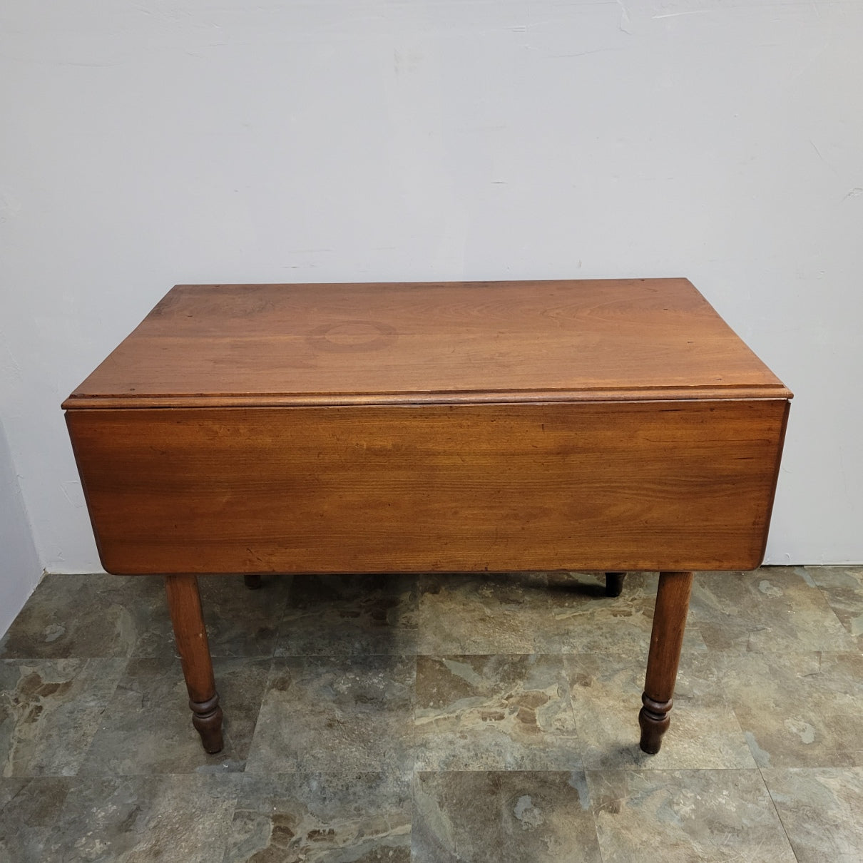 19th Century American Farmhouse Cherry Drop-Leaf Table with Turned Legs