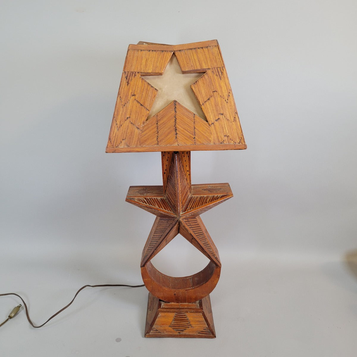 American Folk Art Matchstick Lamp with Star Motif, Mid-Century Handmade