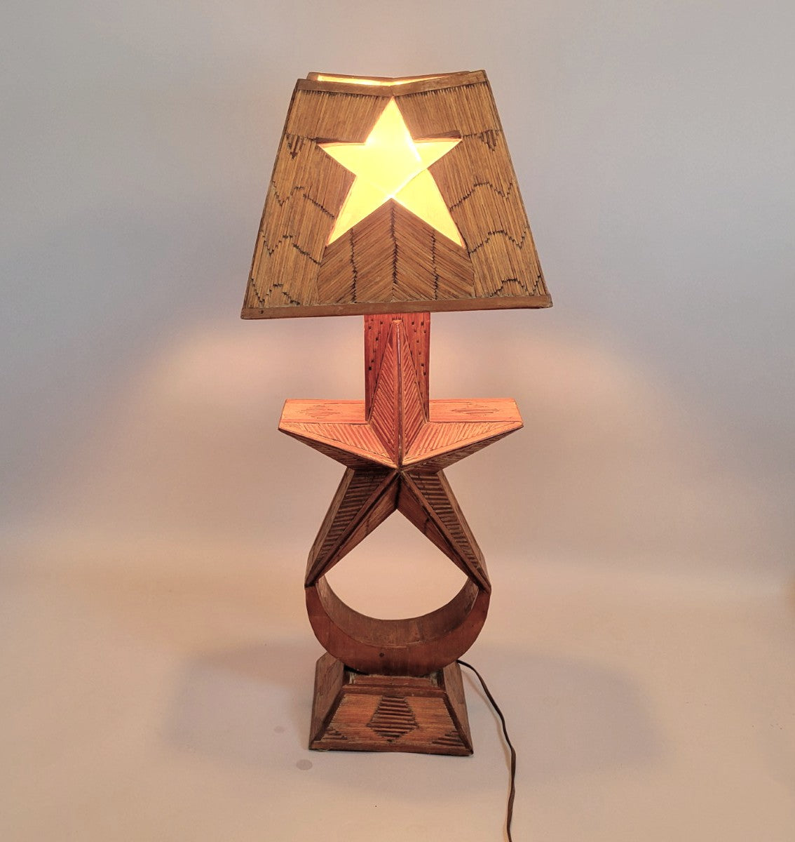 American Folk Art Matchstick Lamp with Star Motif, Mid-Century Handmade