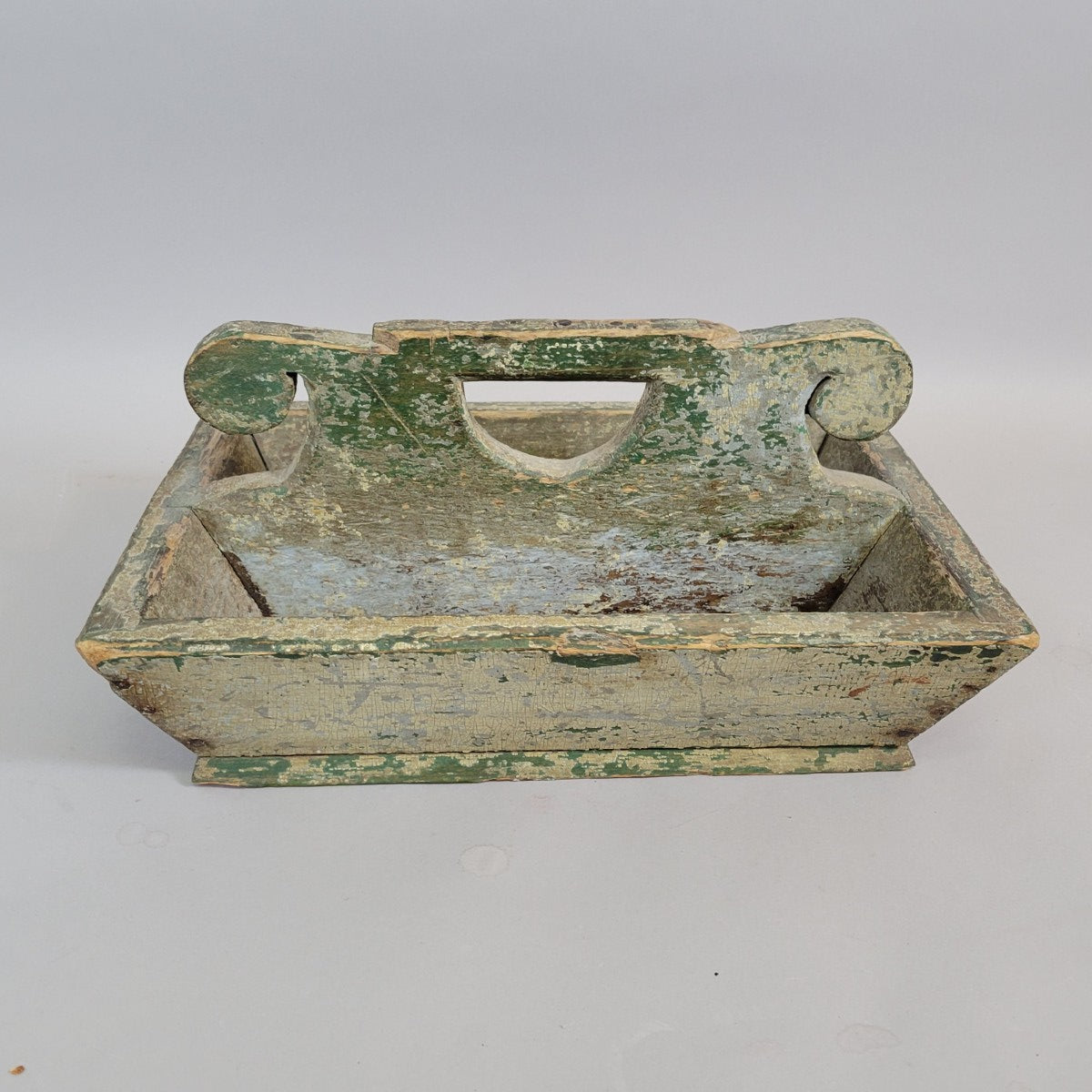 Early American Primitive Painted Pine Utensil Carrier, Circa 1800–1830